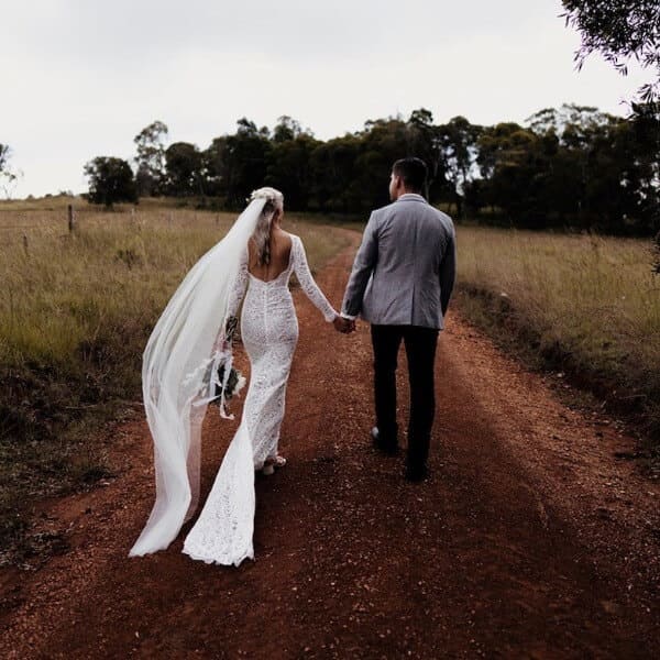 Red Road  - Hand in Hand