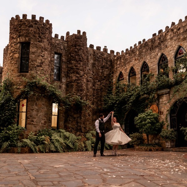 Simone & Jacob at the Manor Basket Range