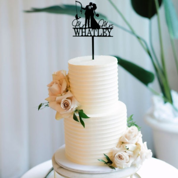 2 tier with detailed buttercream