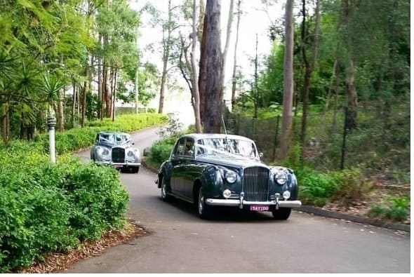 Recently in convey 2 of our beautifully presented Bentley S Models.