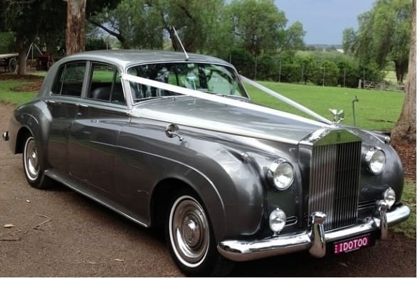 Another of our beautiful Rolls Royce Silver Clouds recently in Camden.