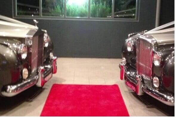 Nose to Nose - Our classic Rolls Royce Silver Cloud & equally impressive Bentley S Model.
