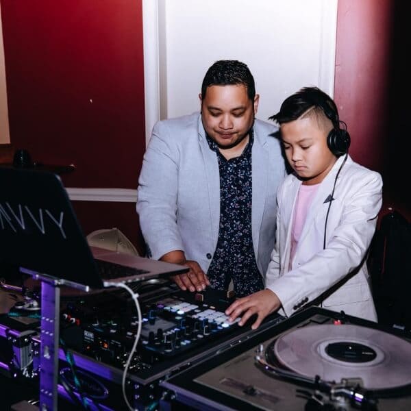 Savvy Entertainment Wedding DJ Sydney