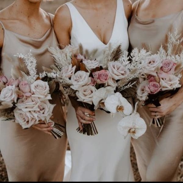 Shannon Hawkes Artisan Florals