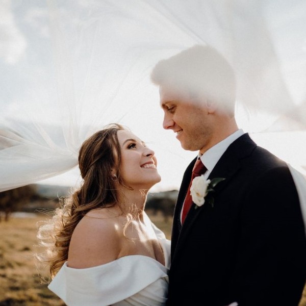 Beautiful bride Kiona