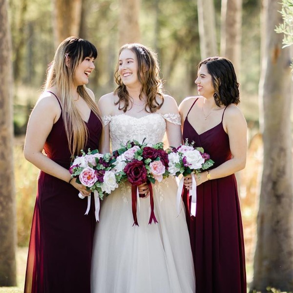 Burgundy and pink roses