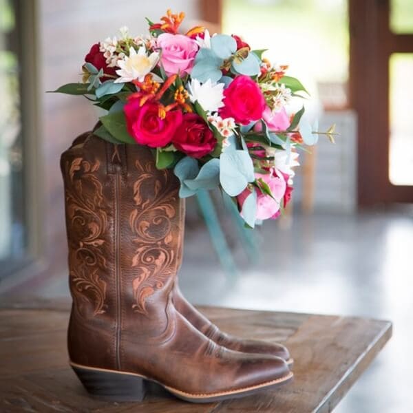 Country rustic styled wedding flowers