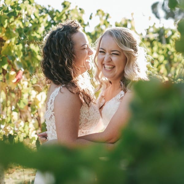 A sneaky moment among the vines.