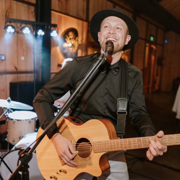 Over 300 Weddings experience assures you a good time!