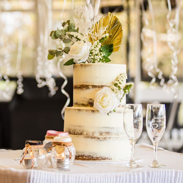 Cake table at Dimples Restaurant