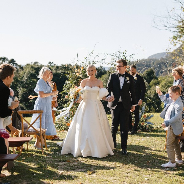 Hillview ceremony north facing