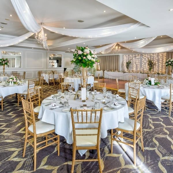 The Hills Lodge Weddings