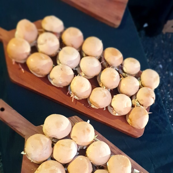 We offer either pulled beef or pulled pork sliders too