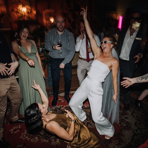 blue mountains wedding DJ