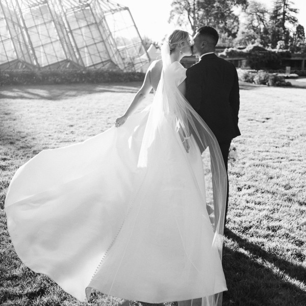 Ballarat Botanical Gardens Wedding Photos by Veri Photography