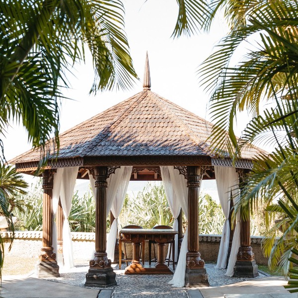 The Ceremony Pavilion - Daisy + Pine Photography