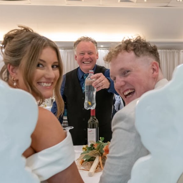 Jammus performing amazing trick at Linton Gardens