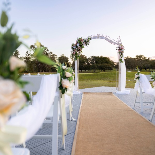 Putting green ceremony location
