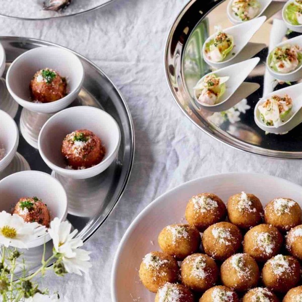 Zonzo Estate Wedding CanapÃ©s